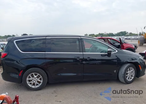 2023 Chrysler Pacifica Touring L from USA, damaged, VIN 2C4RC1BG8PR606502